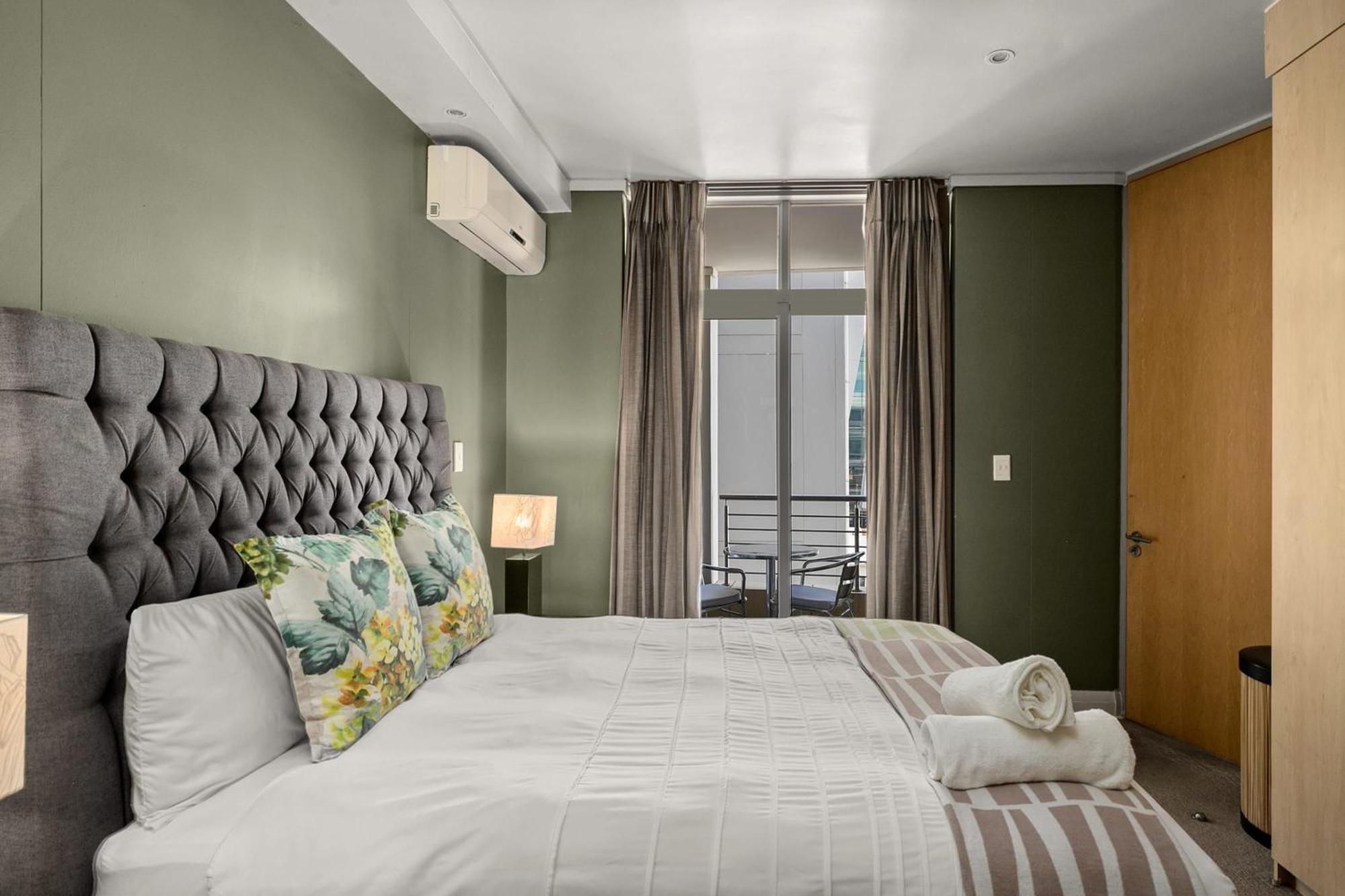 Hydro Park Residences In Sandton With Generator Johannesburg Exterior photo